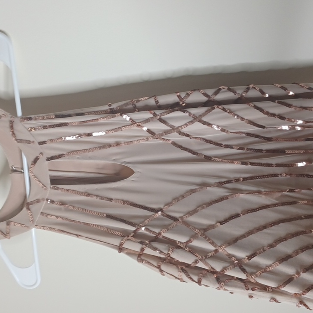 NWT Venus Rose Gold Sequin Sleeveless Maxi Gown 12 - Picture 6 of 6